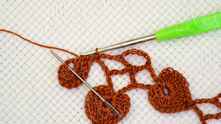 Work the last leaf. Edging is ready!