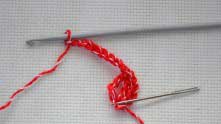Набрали 9 в.п. В ту же петлю связать 3 СС2Н с общей вершиной.
