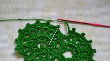 Make the groundwork for the next motif. Work ch 5 (ch-5 lp), 1 sc in the next picot. Working this "half-motif" as previous.