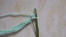 The remainder of the pattern is worked in the back loops only! Repeat previous row (5 sl.st., 5 hdc).