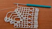 Row 11 = Row 1. Pattern repeat from the beginning. And so repeat the crocheting of this 10 rows for the desired length of the edging.