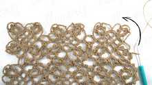 Fully edging this motif and all motifs in this row as in the previous row of motifs.