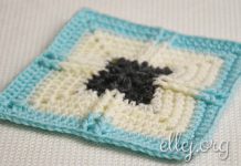 Плотный квадратный мотив с рельефными столбиками Плотный квадратный мотив с рельефными столбиками