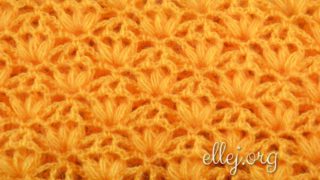 Узор с пышными трилистниками