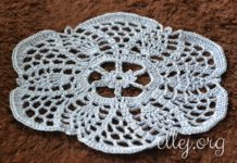 Маленькая салфетка Маленькая салфетка крючком