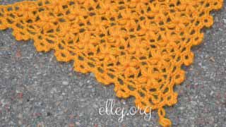 Цветы на филейной сетке