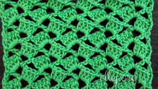 Ажурная сеточка крючком в шахматном порядке