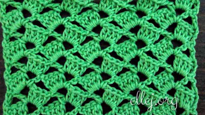 Ажурная сеточка крючком в шахматном порядке