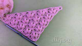 Шаль бактус крючком Пышные трилистники