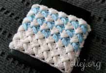 Shells and zig-zag puff cowl